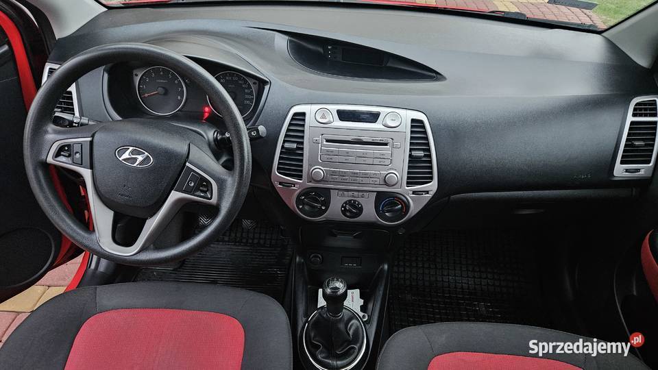 Hyundai i20 12 benzynalpg rocznik 2011 1200cm3