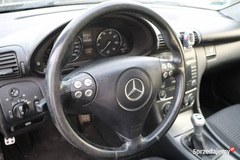 Mercedes C 180 6biegserwispodgrzewane Opole sprzedam