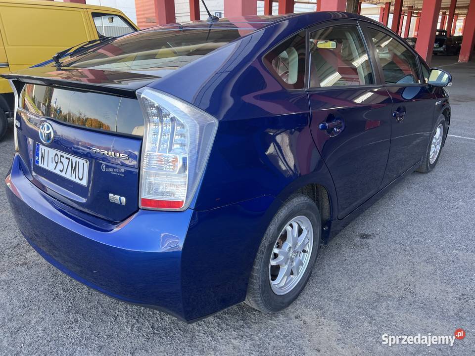 Sprzedam Toyota Prius III 2012 319000cm3