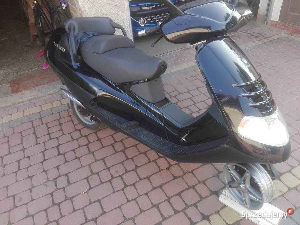 Skuter Piaggio Hexagon lxt 200 części Haczów