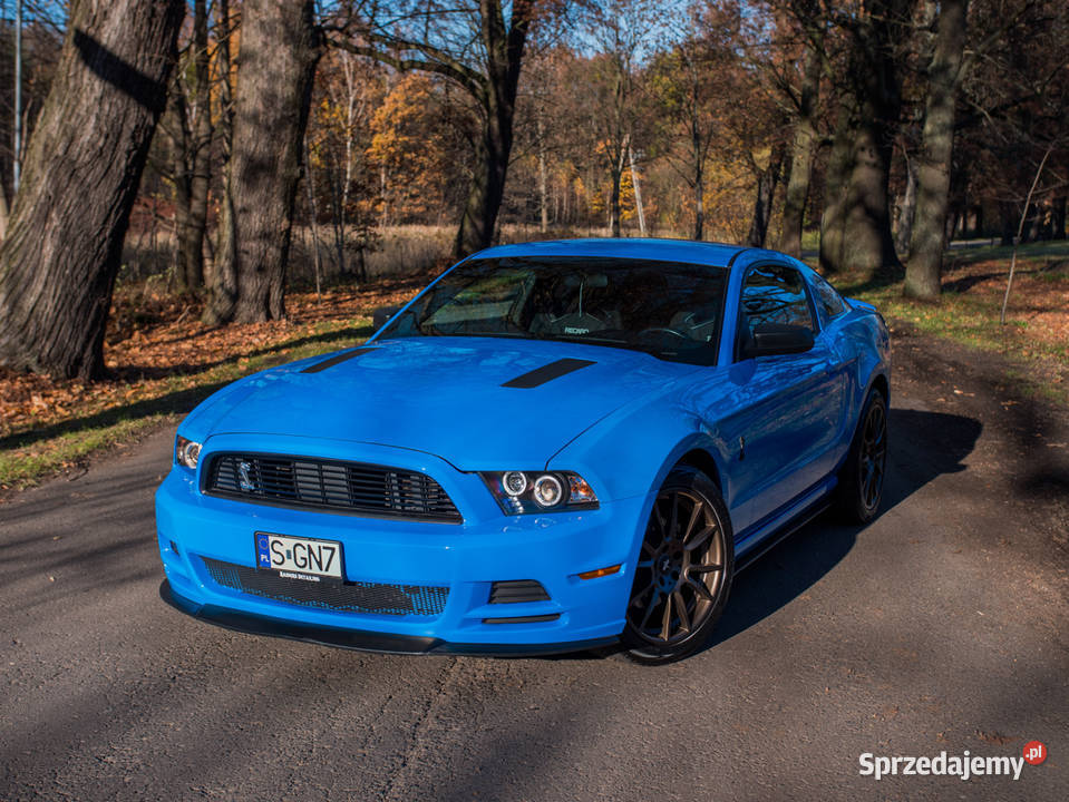 Sprzedam Ford Mustang 37 V6 Automat 2013 zadbany Mustang