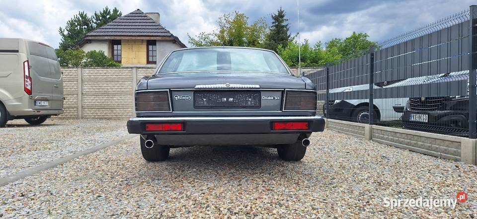Daimler double six nieuszkodzony