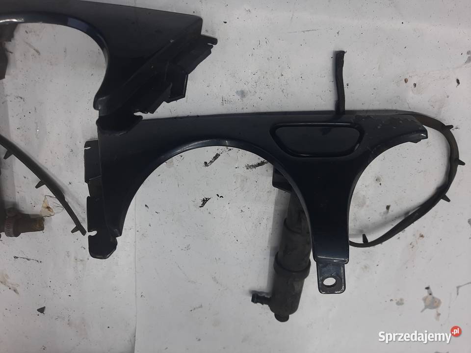 MercedesBenz E W210 spryskiwacze lamp Xenon Lewy