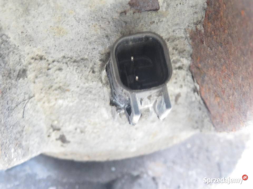 ZWROTNICA PIASTA PRZEDNIA PRAWA FORD FOCUS C 16 Piasty i łożyska kół sprzedam