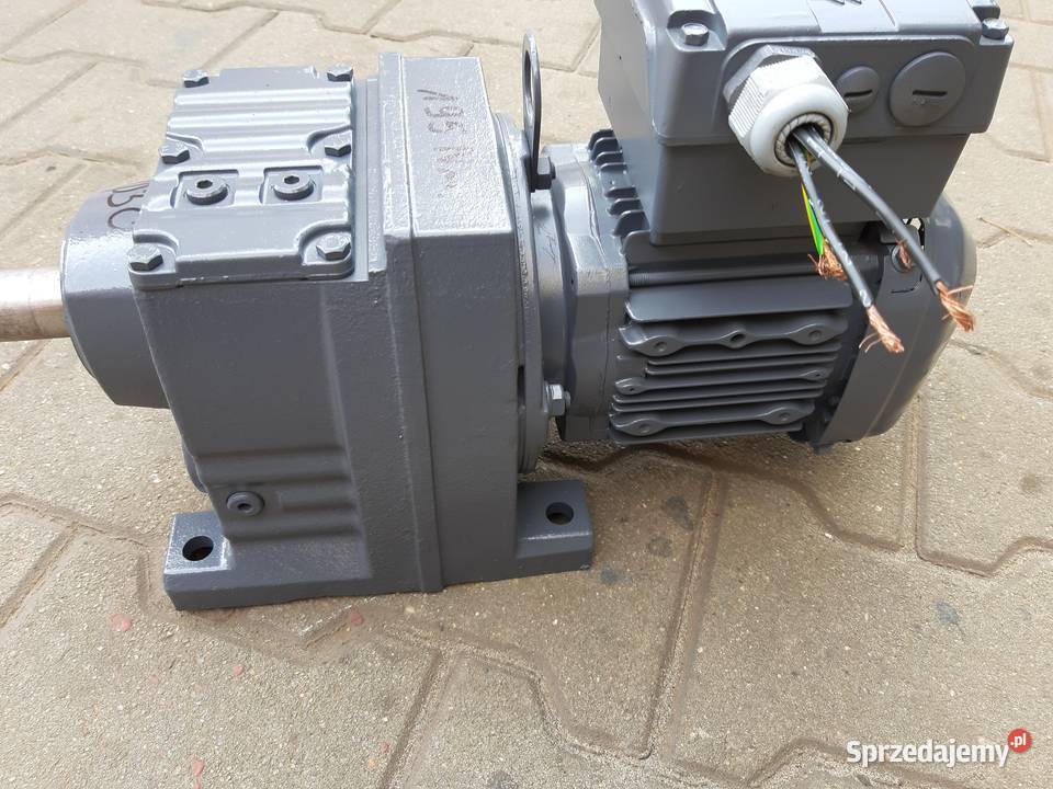 Motoreduktor 037 kW18 obr Leszno
