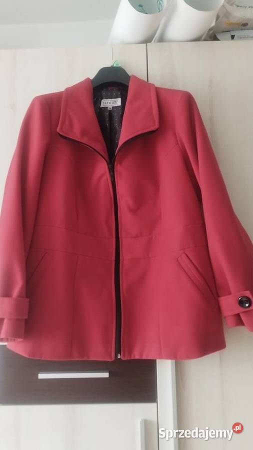 Czerwona kurtka 46 Kolbuszowa