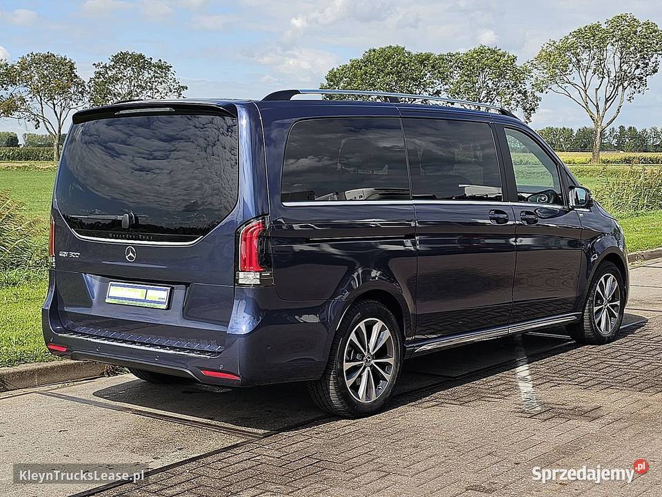 MercedesBenz EQV 300 wltp 364 kms do przewozu Samochody dostawcze