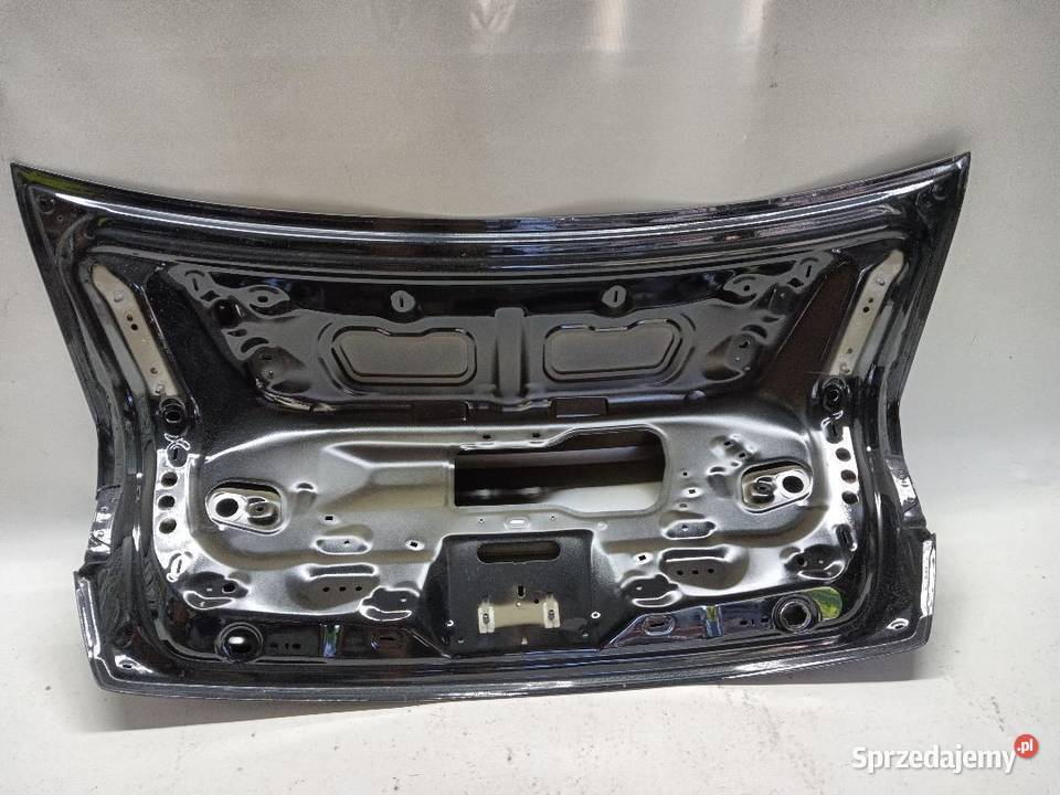 TYLNA KLAPA BAGAŻNIKA AUDI A6 C8 SEDAN tylna Klapy bagażnika sprzedam