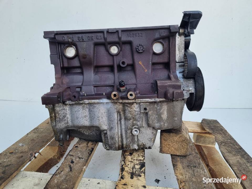 DÓŁ SILNIKA BLOK WAŁ KORBOWY Renault Scenic osobowe Janów