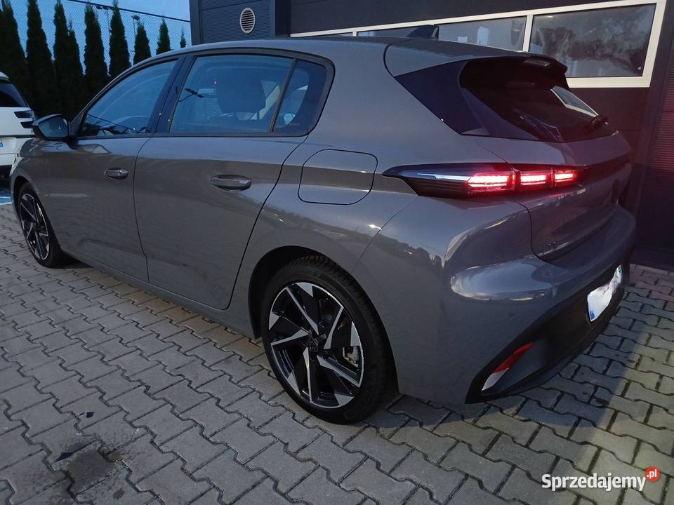 Peugeot 308 hybryda plug in uszkodzony 1600cm3 Kawęczyn