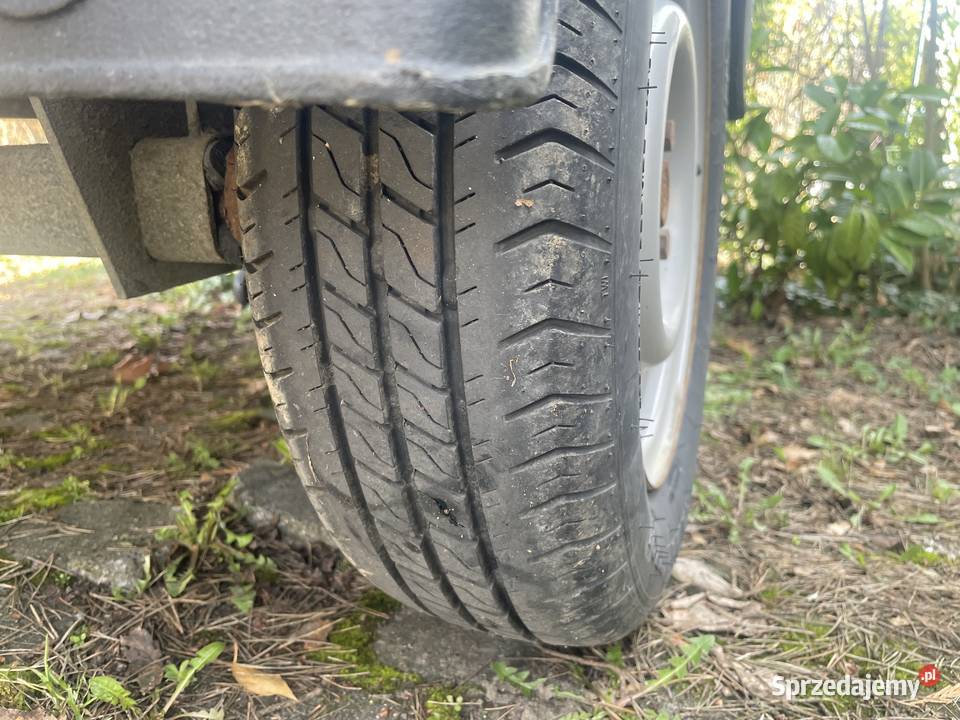 Przyczepka 750 kilo sprzedam