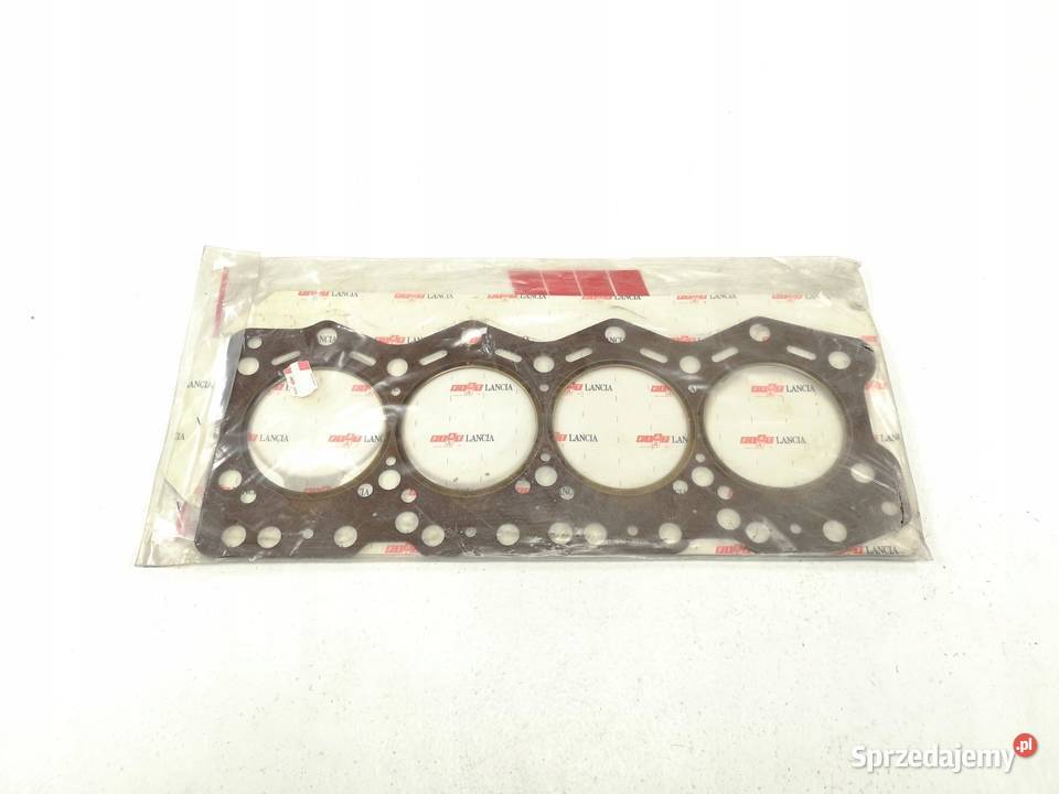 USZCZELKA GŁOWICY FIAT CROMA LANCIA THEMA 25D lubelskie