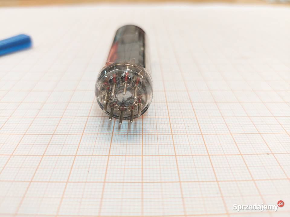 Lampa 81 TESLA 1 A470 Czechowice-Dziedzice sprzedam