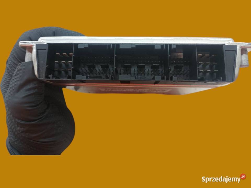 STEROWNIK SILNIKA A66811530679 0281011149
