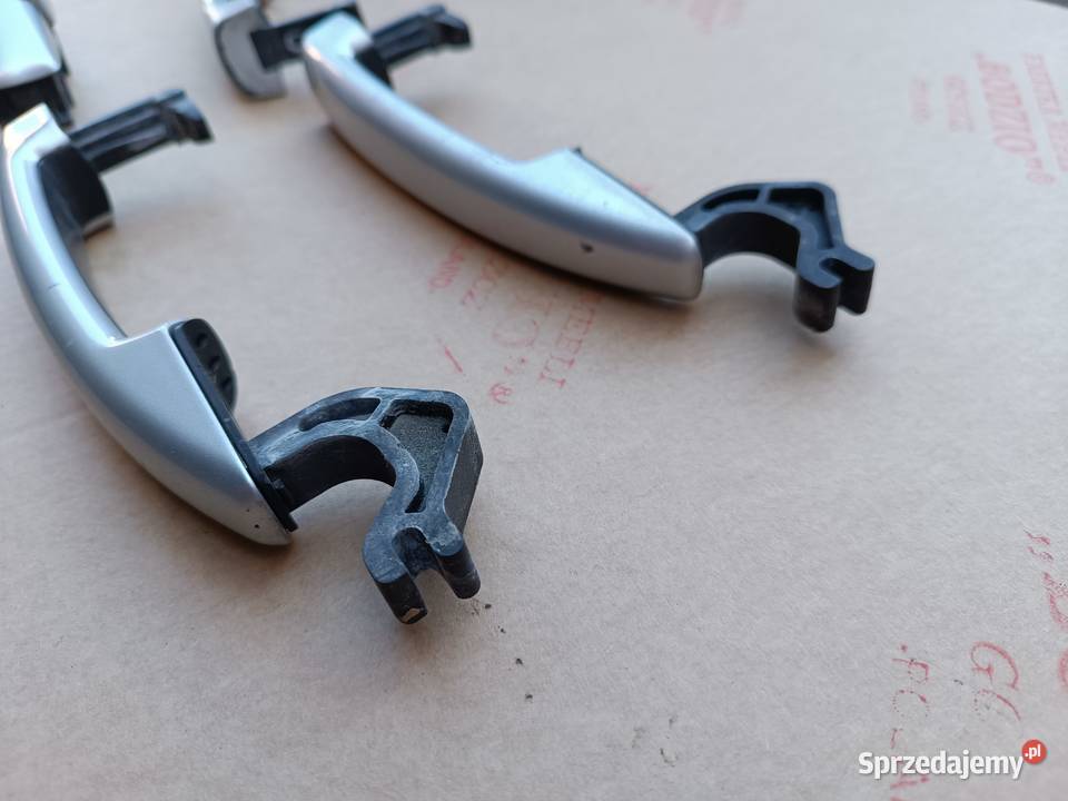 Citroen C4 Picasso zaślepka klamki lewa prawa osobowe Częstochowa