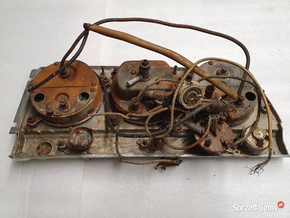 Plymouth Special Deluxe 1949 deska rozdzielcza Brwinów