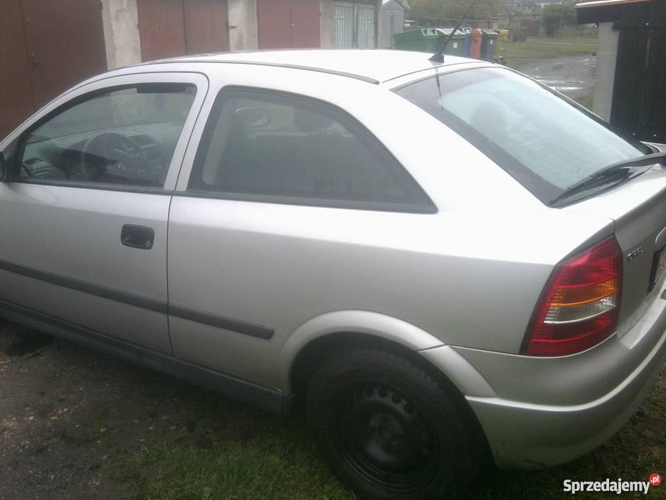 sprzedam uszkodzone auto astra g 2/3