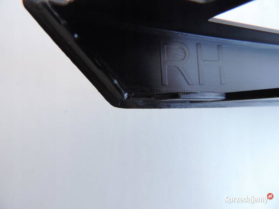 OPEL ASTRA K LIFT KRATKA ZDERZAKA PRAWA NOWA