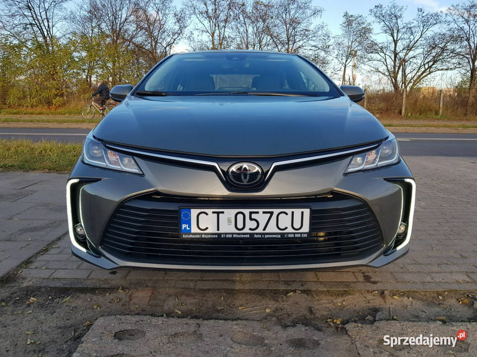 Toyota Corolla 15 Benzyna Salon Polska Włocławek sprzedam