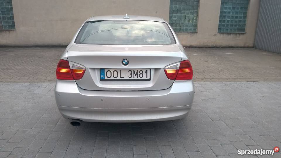 BMW E90 320i Myślina