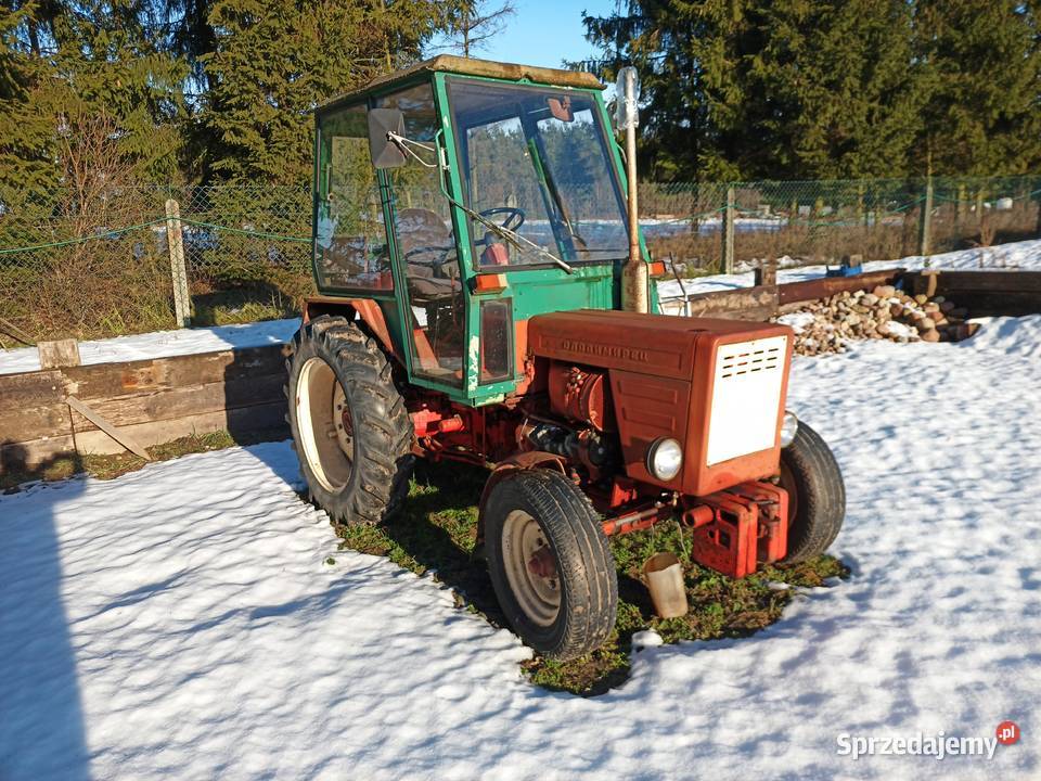 Ciągnik rolniczy Władimirec T 25 Opalenie