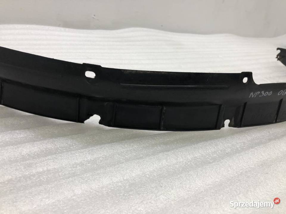 NADKOLE LISTWY PRZÓD NISSAN NAVARA D22