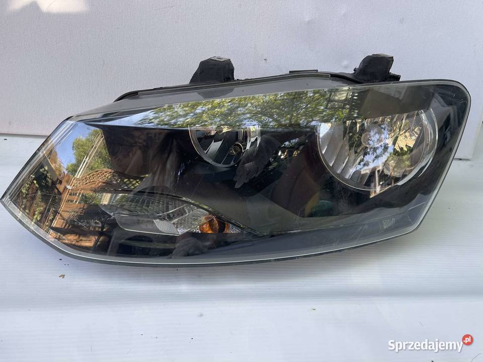 VW POLO 6R LEWA LAMPA PRZÓD Lampy przednie