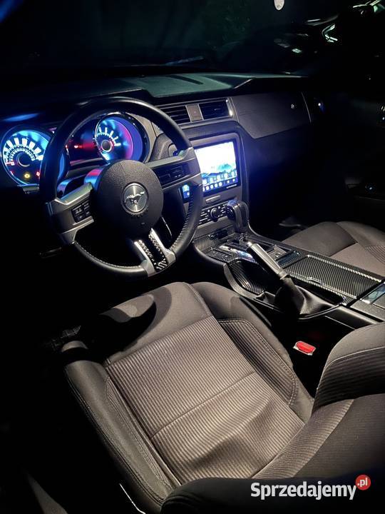 Ford Mustang 37 2013 r benzyna Lublin