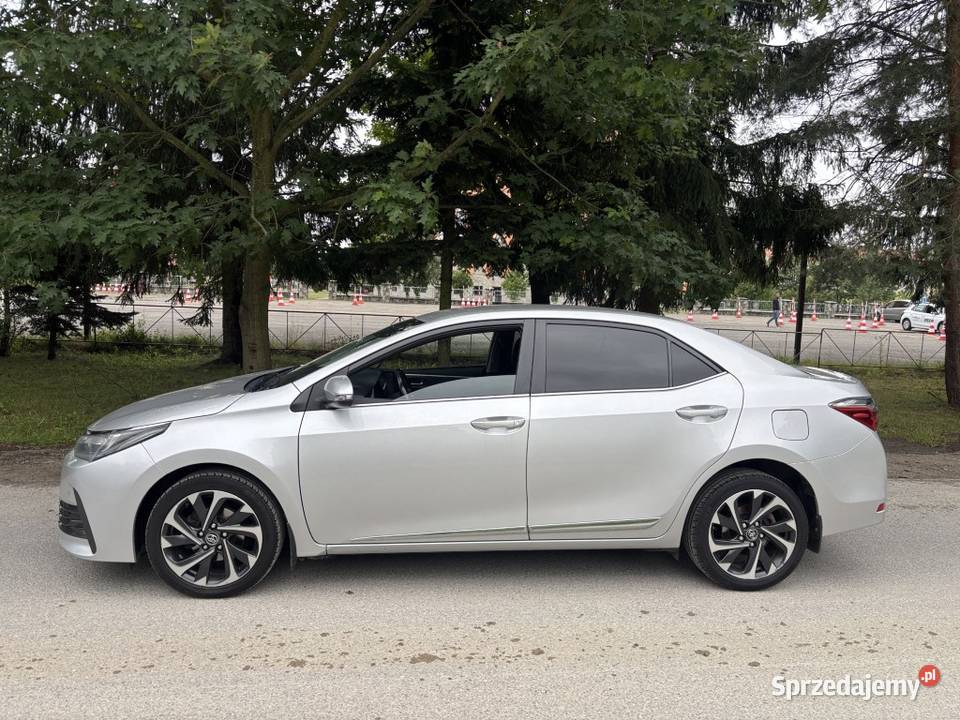 corolla polski salon idealna nieuszkodzony małopolskie Tarnów