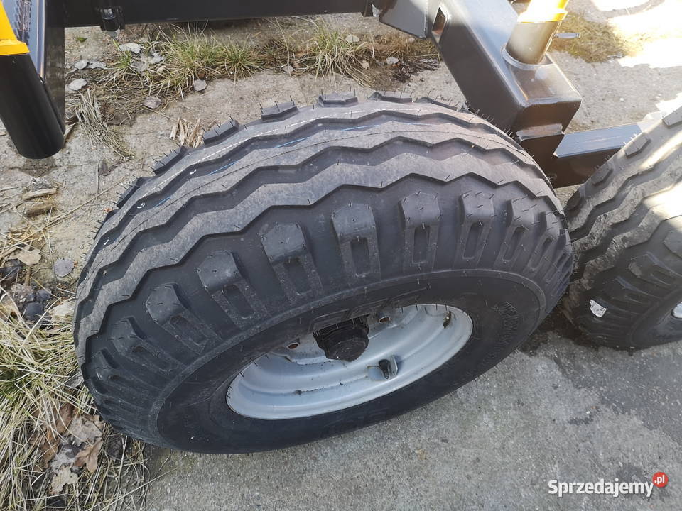 Przyczepa leśna zrywkowa Suchedniów