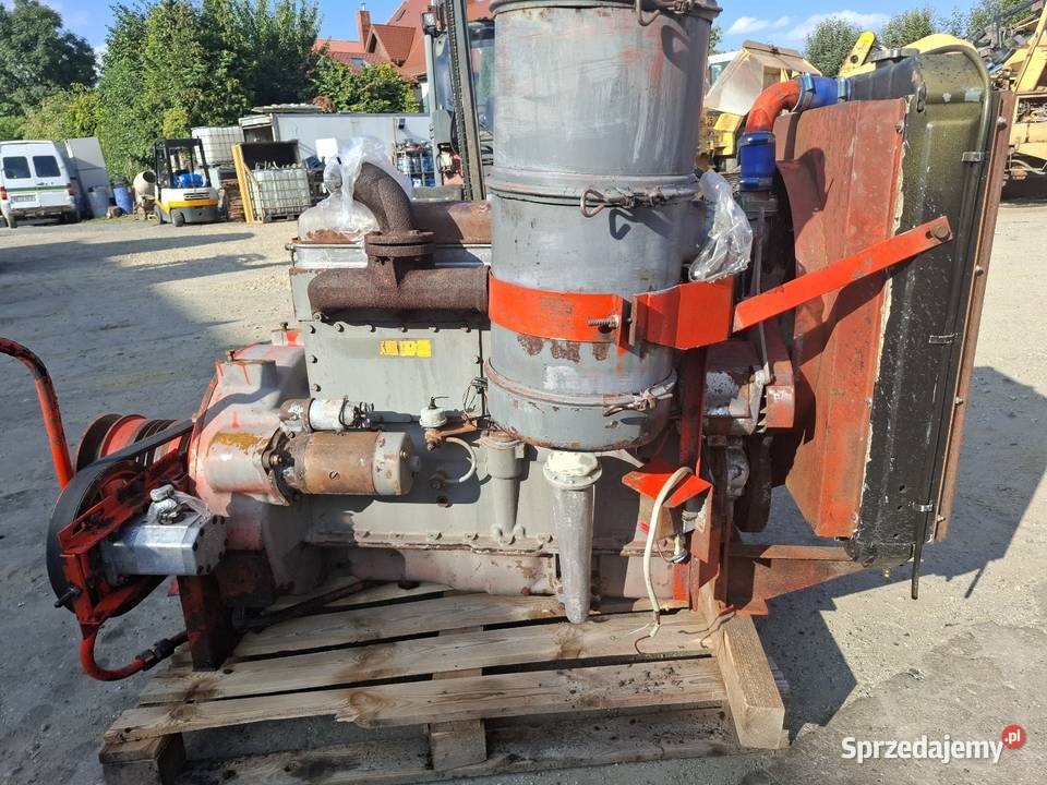 Kombajn zbożowy Bizon silnik SW 400 Leyland stan Targoszyn sprzedam