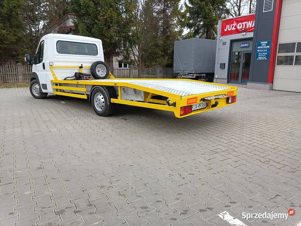 Auto laweta Peugeot boxer 30 diesel ładowności ABS