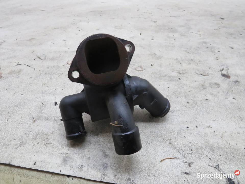 OBUDOWA TERMOSTATU 16TDI PASSAT B7 V7548004