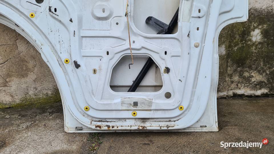 Iveco Daily 4 0611 drzwi przód przednie lewe sprzedam