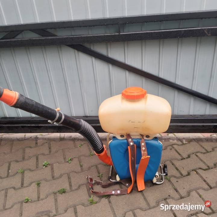 Opryskiwacz plecakowy spalinowy niemiecki Jasło