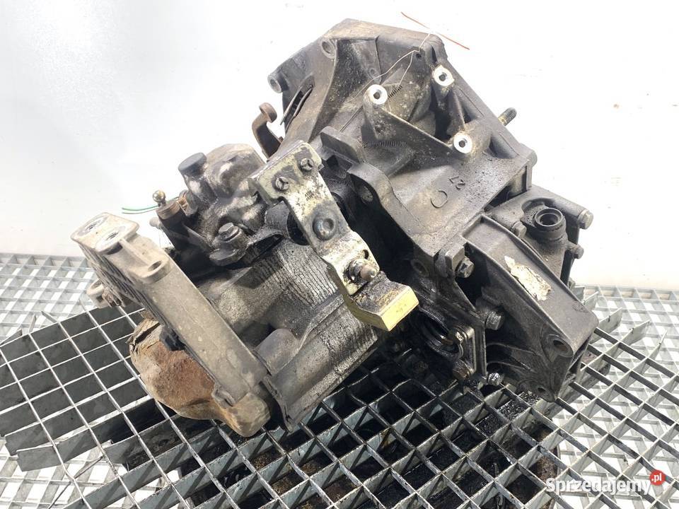 SKRZYNIA BIEGÓW FIAT GRANDE PUNTO 55196336 14 77 sprzedam