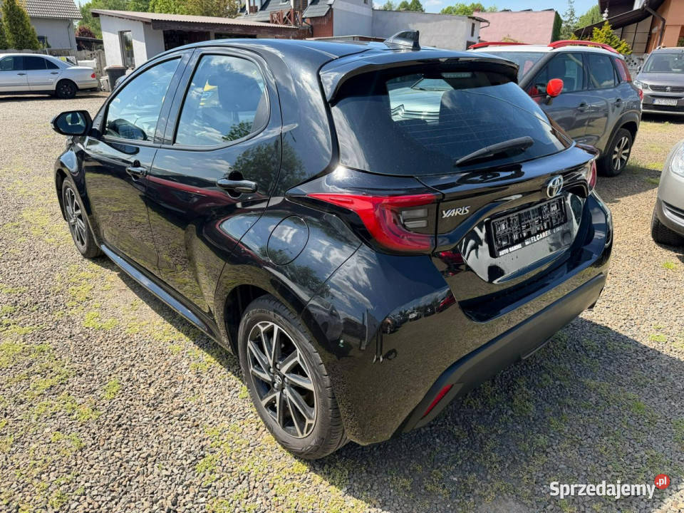 Toyota Yaris hybryda automat kamera gwarancja IV Zbąszyń