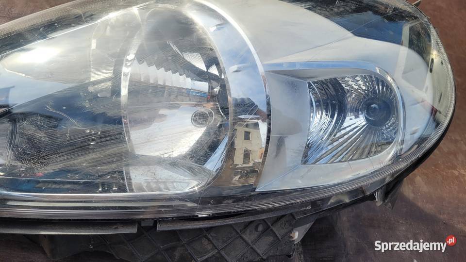 FIAT GRANDE PUNTO EVO 09 LAMPA LEWA PRZÓD Ruda Śląska