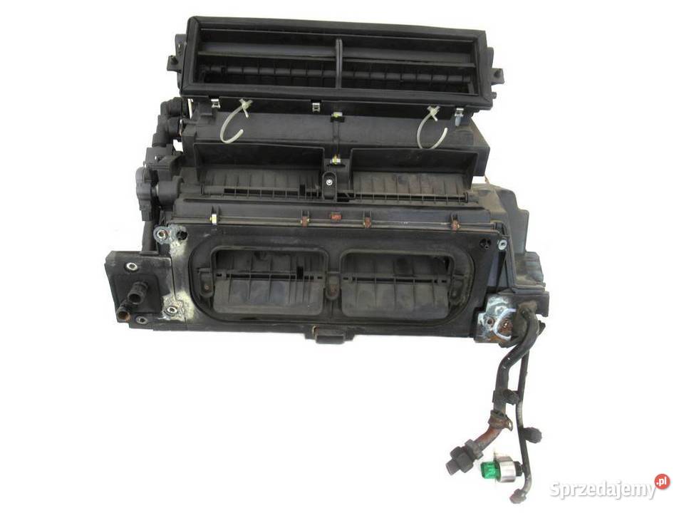 NAGRZEWNICA IVECO STRALIS I 5E9920200 Hatchback Wentylacja