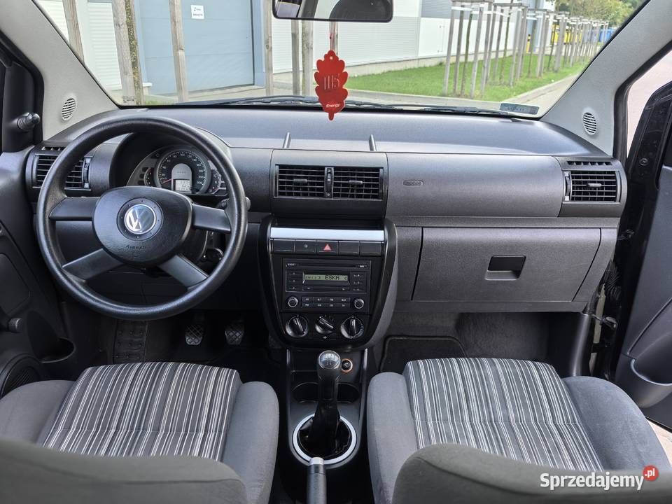 VW Fox 2006r silnik 12 Przebieg 131000 Poznań sprzedam