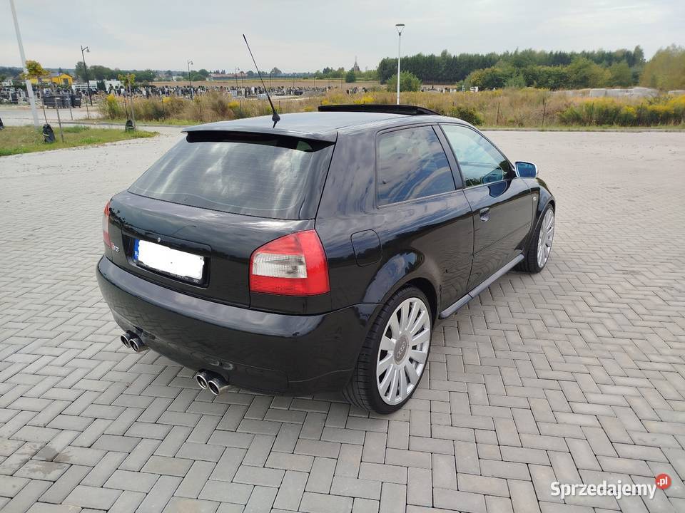 Czarne S3 18 turbo BAM Quattro Benzyna 2002 1800cm3 S3 Samochody osobowe Świdnik