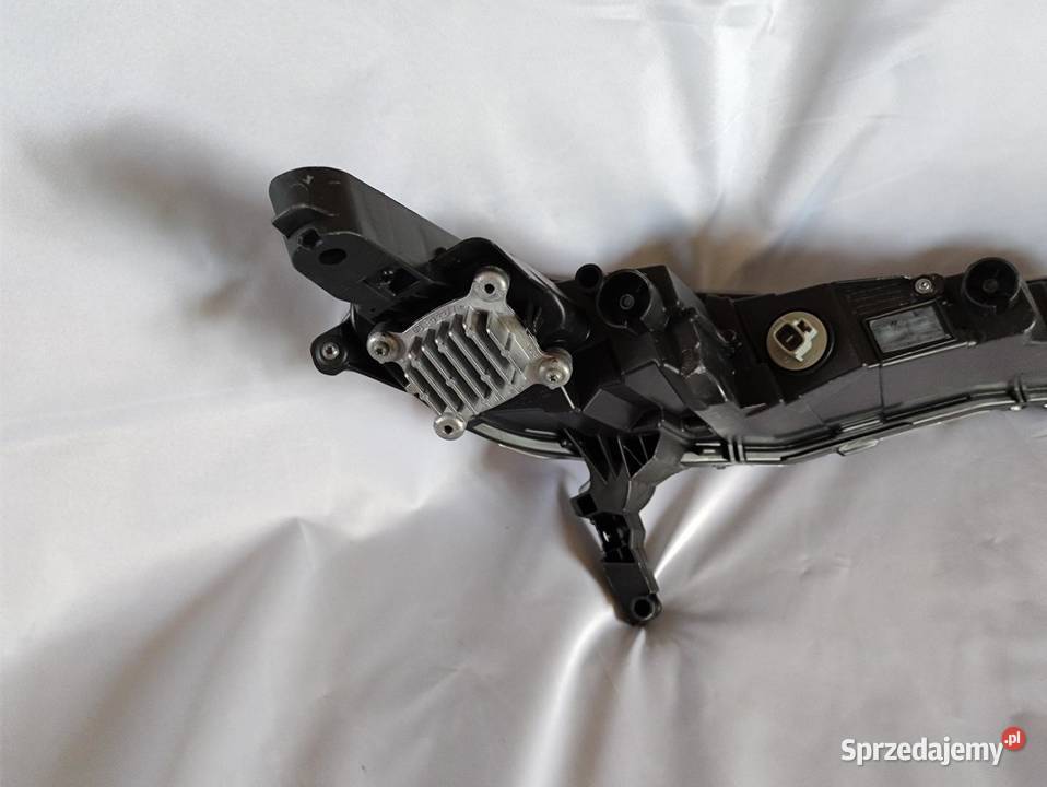 LAMPA LED LEWY PRZÓD NISSAN JUKE II 90170975 sprzedam