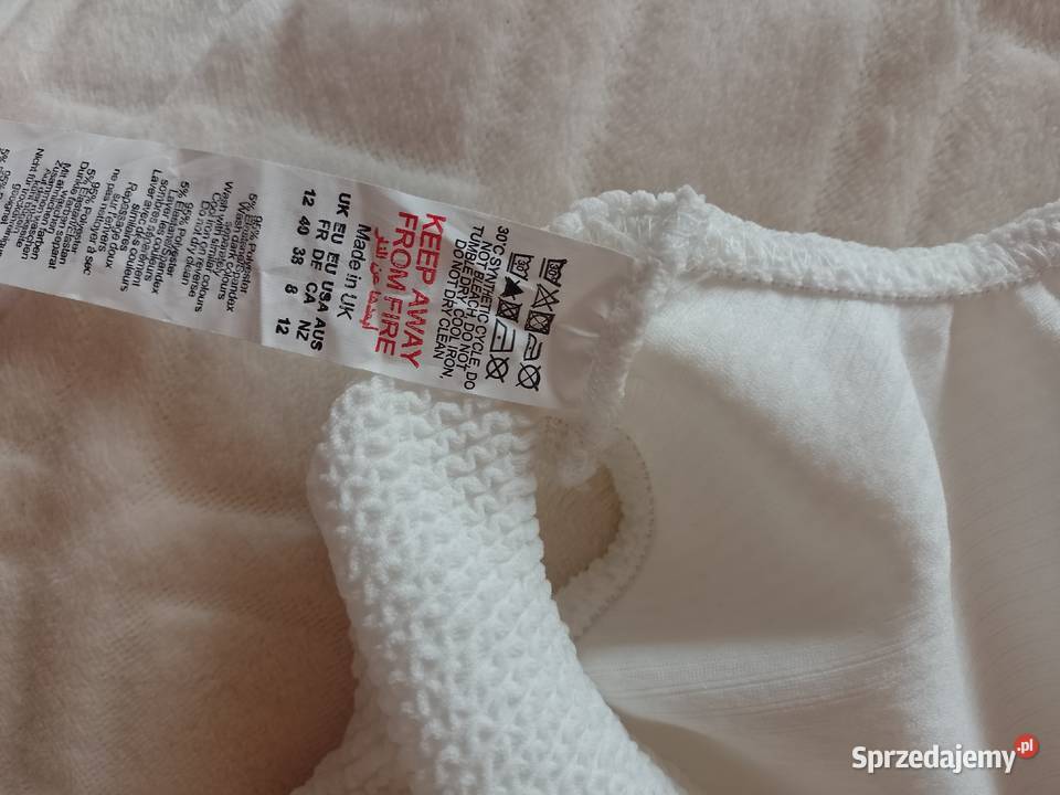 38M Biały strój kąpielowy z odkrytymi ramionami jednoczęściowe Stroje kąpielowe Kraków