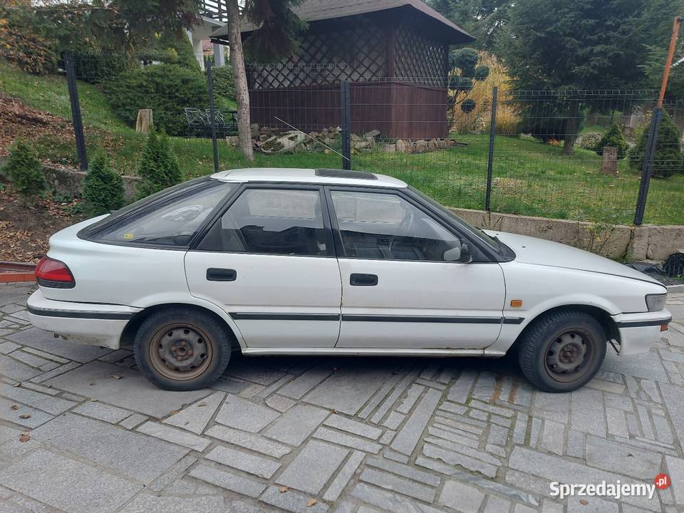 Toyota Corolla 13 E9 Liftback 1989r 12000 małopolskie Skawina sprzedam