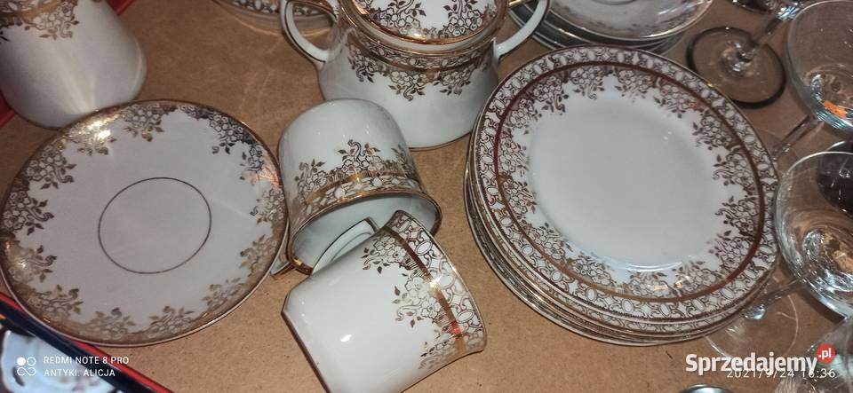 Dzbanek do kawy Mlecznik i cukiernica biało Porcelana i szkło pomorskie Gdańsk