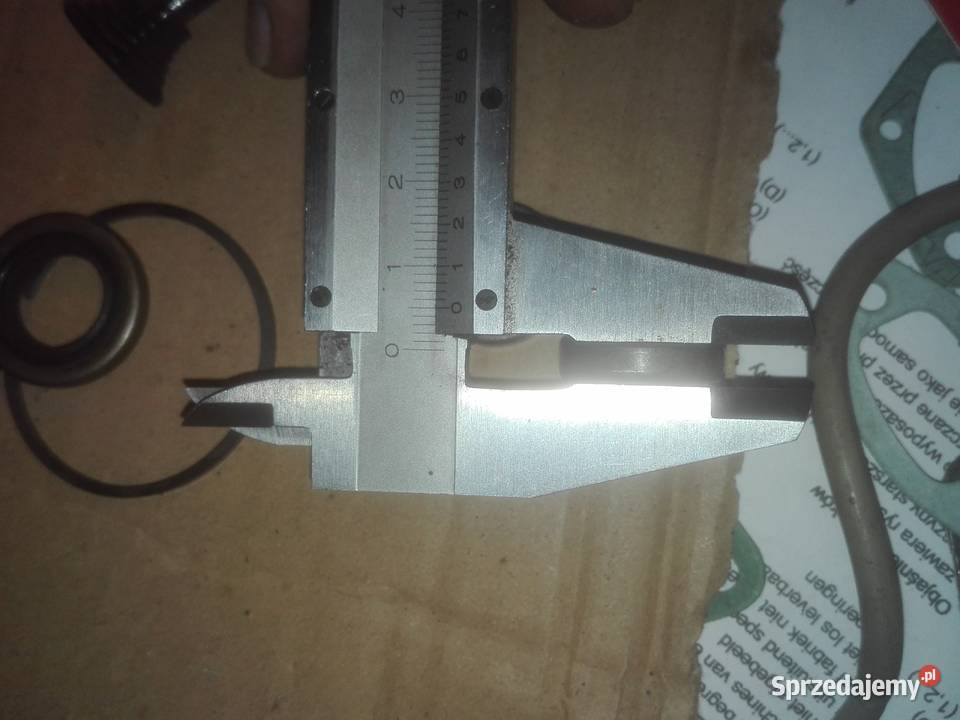 Uszczelniacz Husqvarna 12x20x5 Leśnictwo sprzedam