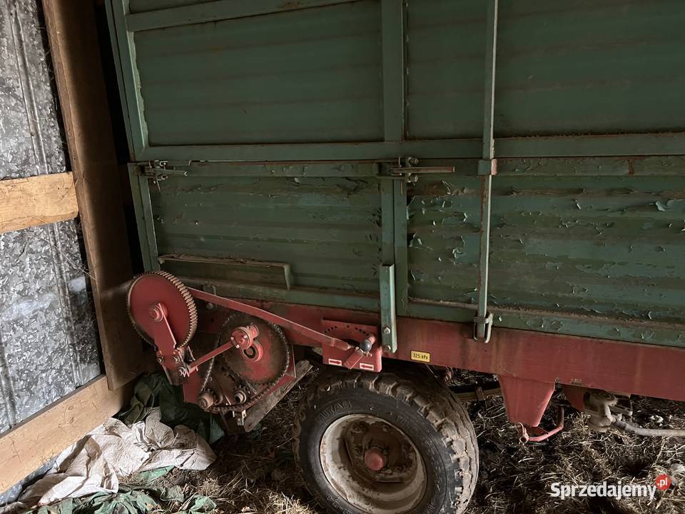 Przyczeparozrzutnik 2 osiowy Krzecze