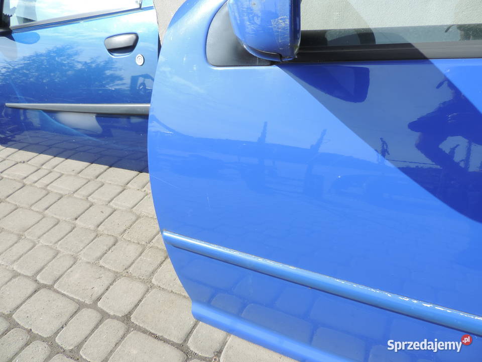 VOLKSWAGEN GOLF 4 3D DRZWI LEWY PRZÓD LW5Z Rok produkcji 2002 Nowy Sącz