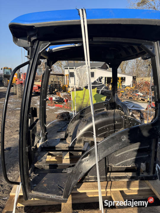 Holland T5120 2023r Kabina 48167050