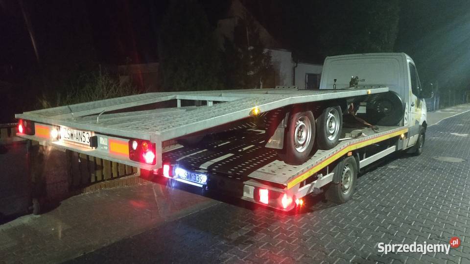 Przyczepa laweta WYNAJEM Świnoujście Wynajem pojazdów zachodniopomorskie auto wynajem